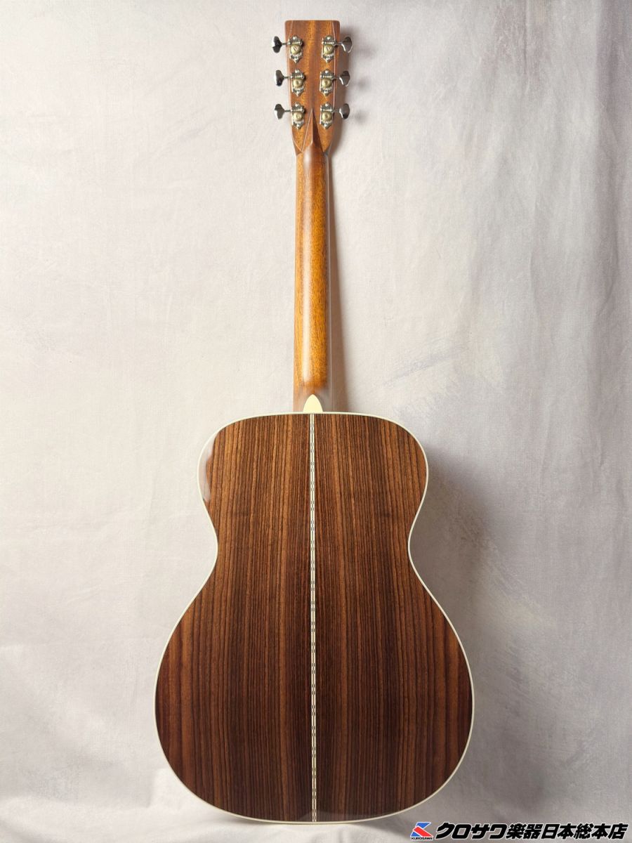 OM-28 Standard Sunburst #2947132 | 【クロサワ楽器店オンライン