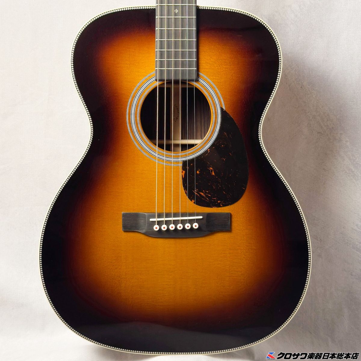 OM-28 Standard Sunburst #2947132 | 【クロサワ楽器店オンライン