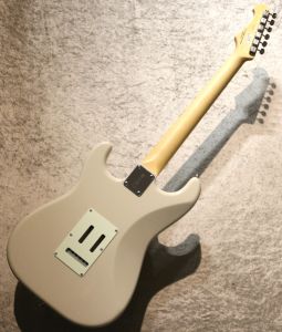 NST110RAL -Vintage White- #F240449 | 【クロサワ楽器店オンライン