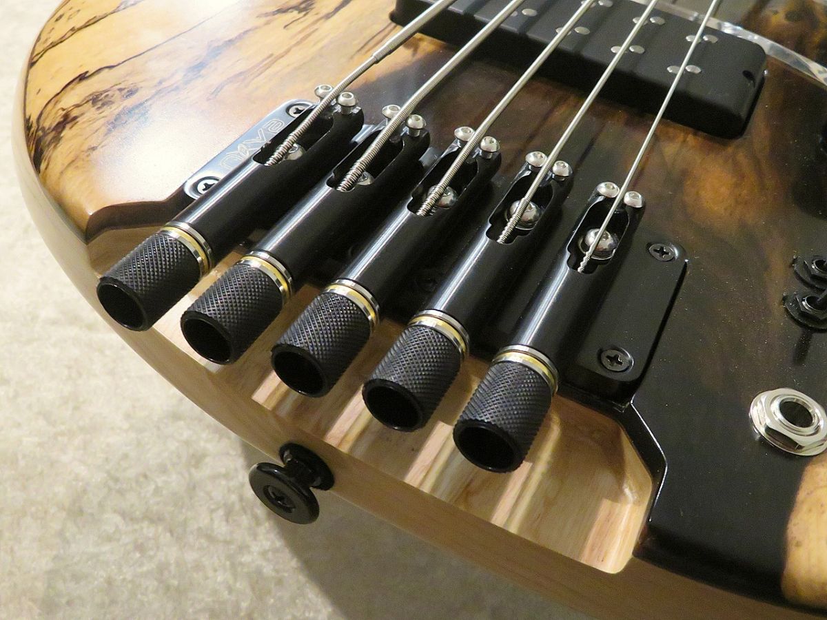 エレキギター　弦 初心者必見】おすすめのエレキギター弦と選び方！｜パークプレイス大分