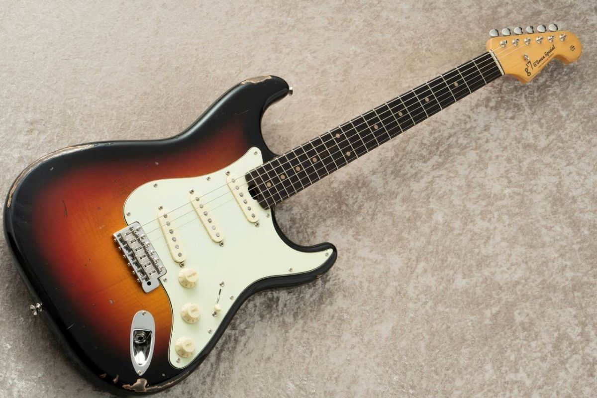 g7-ST/R Player S Custom Standard Aged -3 Tone Sunburst