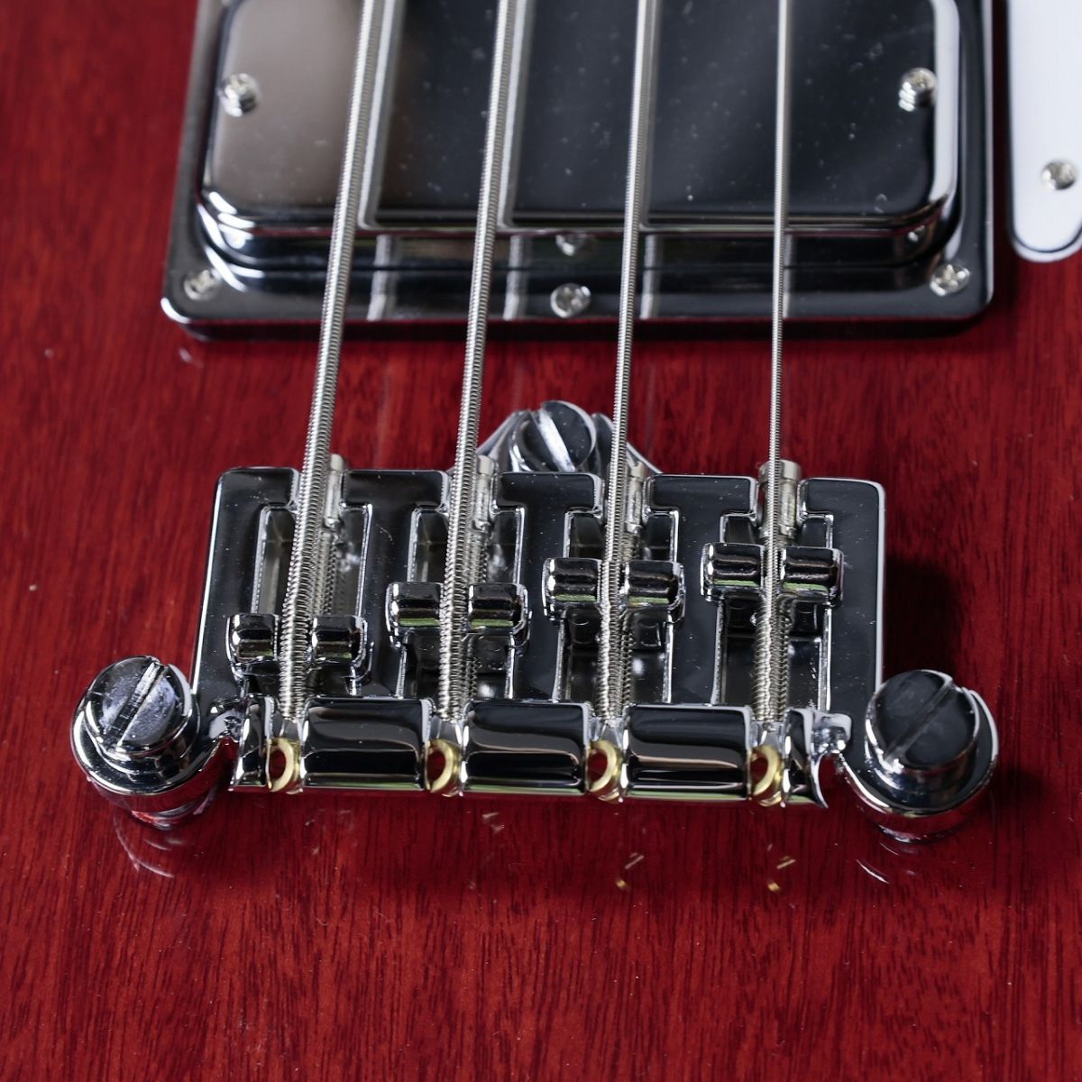 【美品】Gibson USA Thunderbird用ハードケース GIBSON ( ギブソン ) Thunderbird Hardshell Case 送料無料