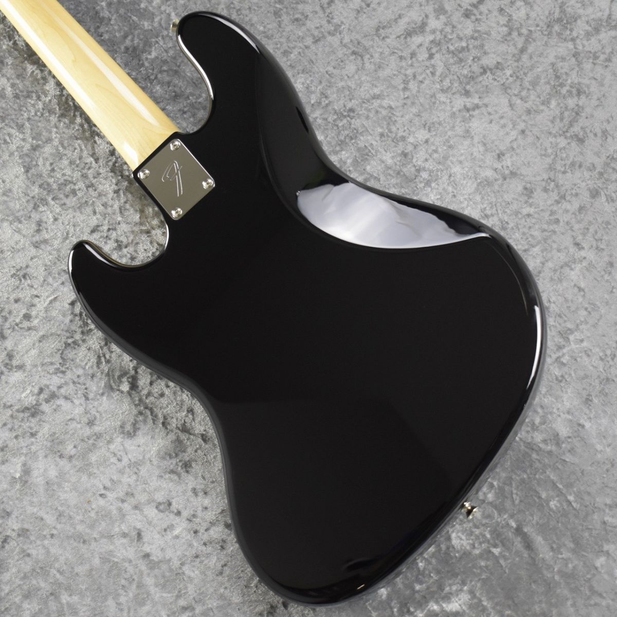 MIJ Traditional Late 60s Jazz Bass - Black - | 【クロサワ