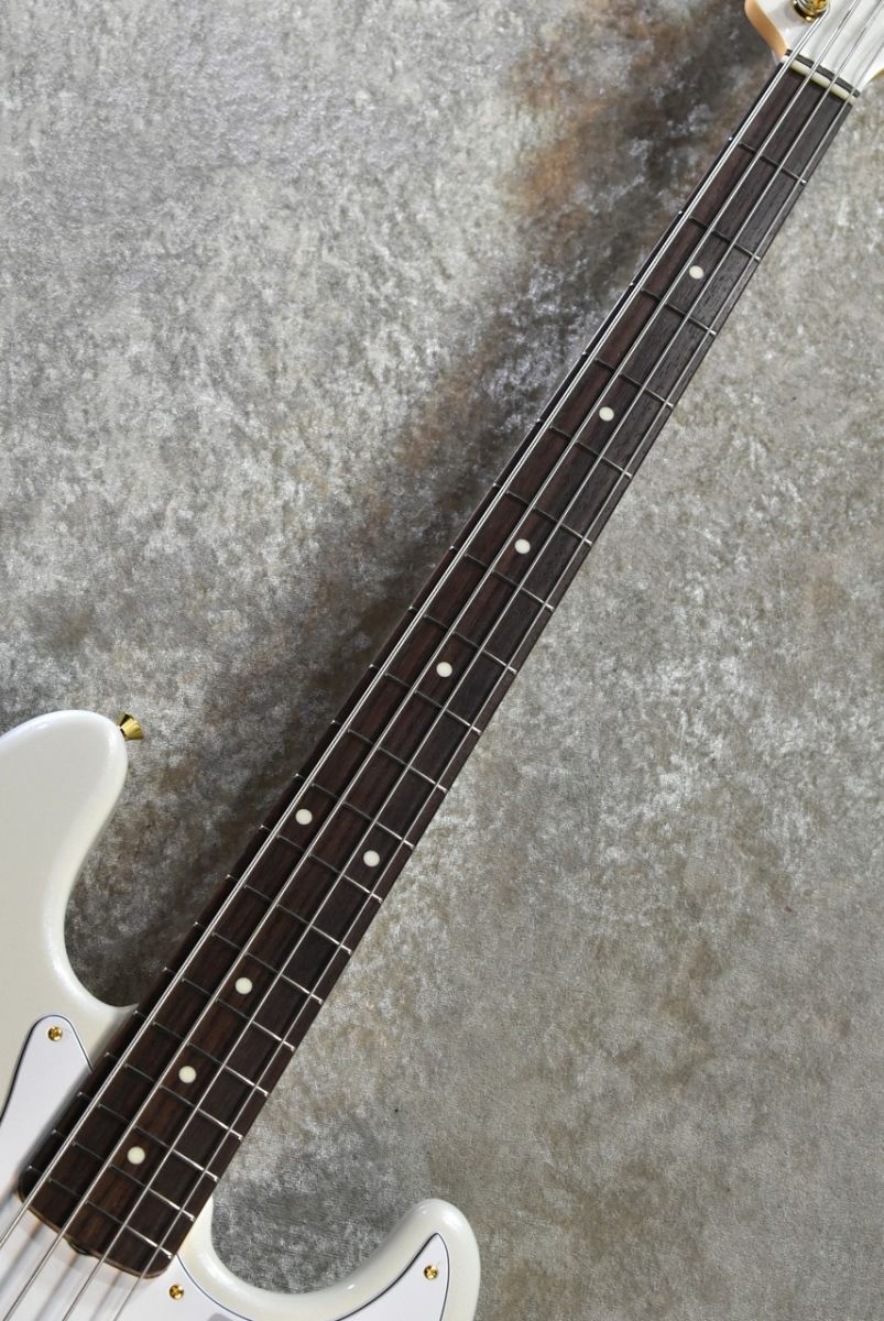 Made in Japan Traditional 2025 Collection 60s Jazz Bass