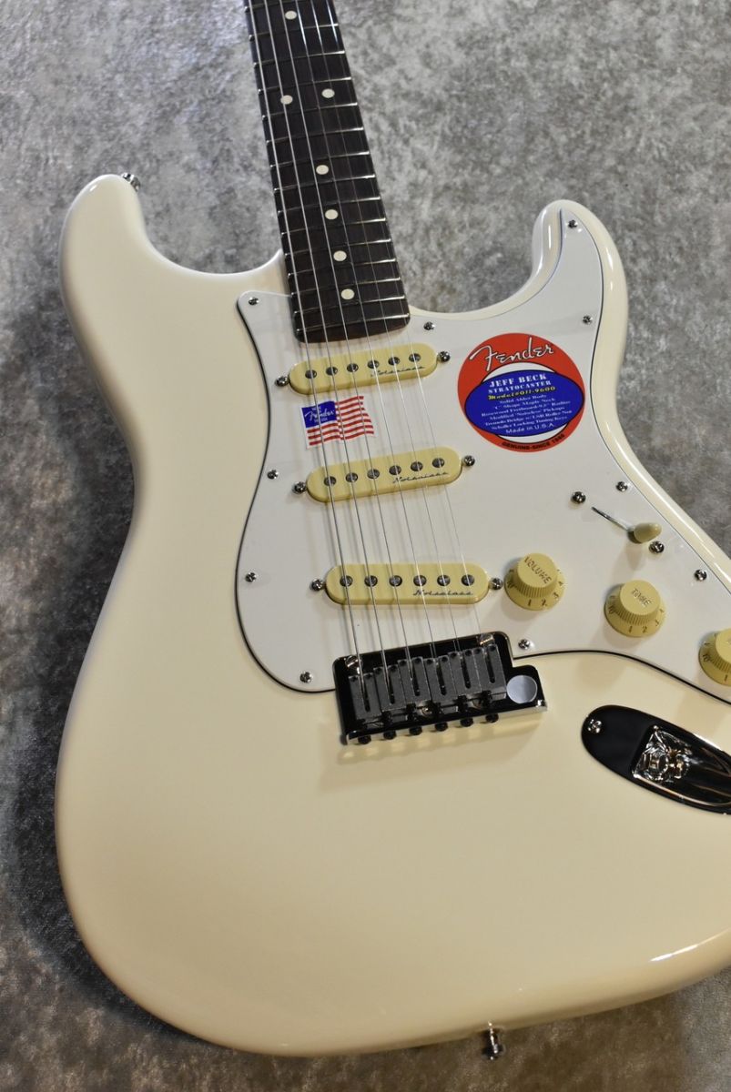 Jeff Beck Stratocaster Olympic White #US24032681 | 【クロサワ楽器