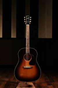 Tamio Okuda J-45 ~Washed Vintage Sunburst~ | 【クロサワ楽器