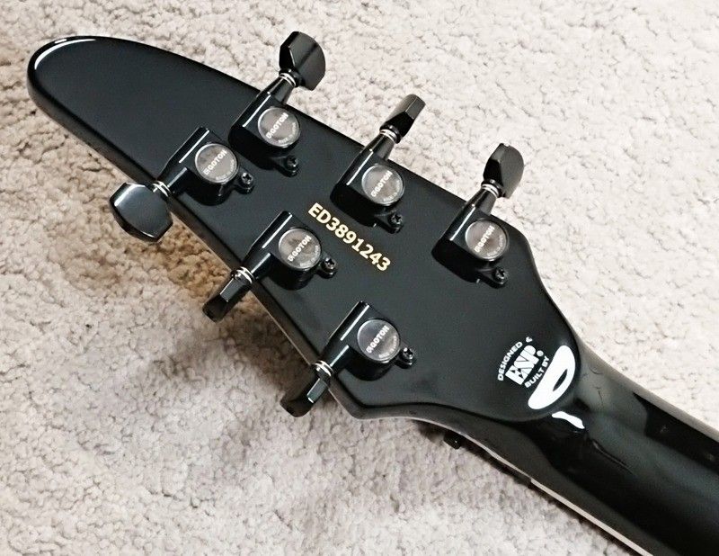 Seymour Duncan搭載!!】E-HR-145III -Black-【生産完了モデル