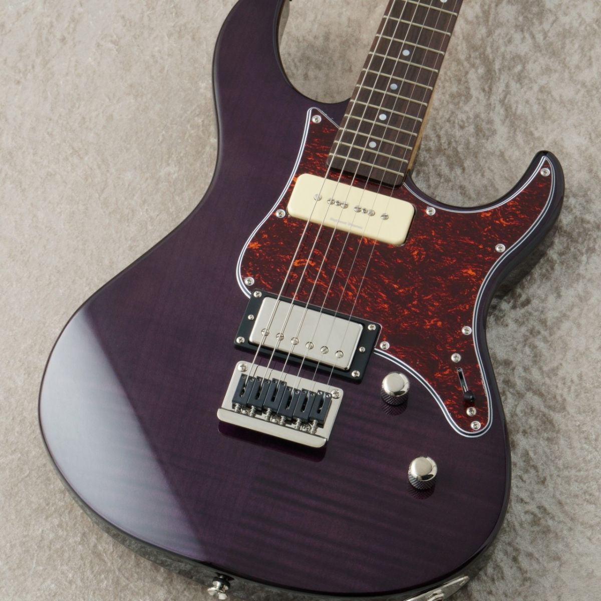 YAMAHA パシフィカ　611 パープル Yamaha PAC611HFM Pacifica Electric Guitar - Translucent