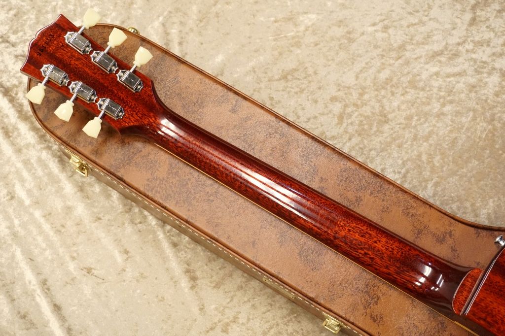 レッドリボルト15P