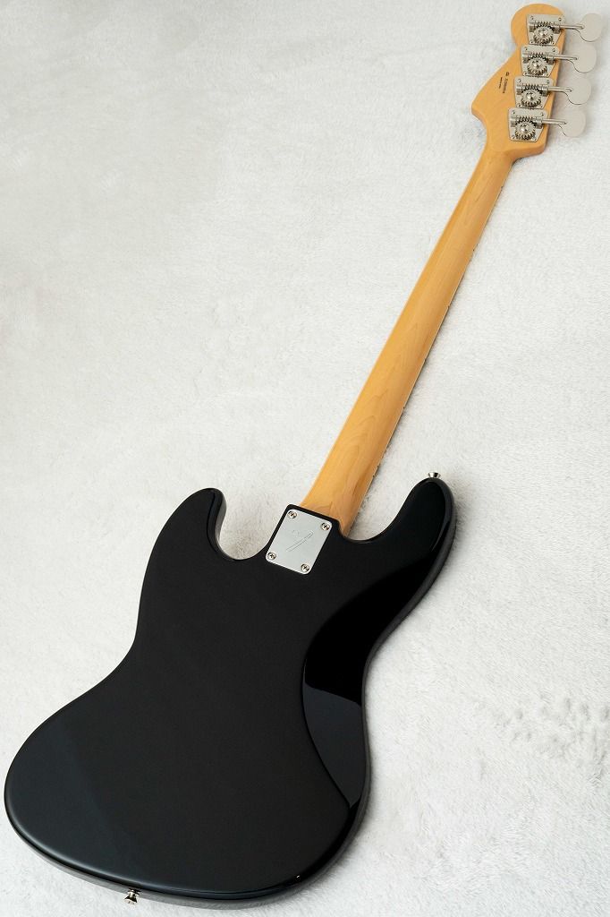 Made in Japan Traditional II Late 60s Jazz Bass Matching Head