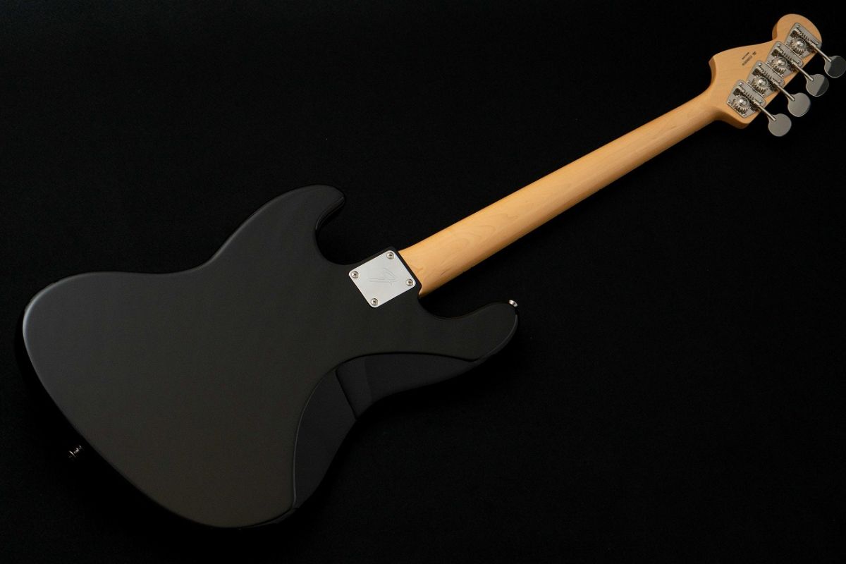 Made in Japan Traditional II Late 60s Jazz Bass Matching