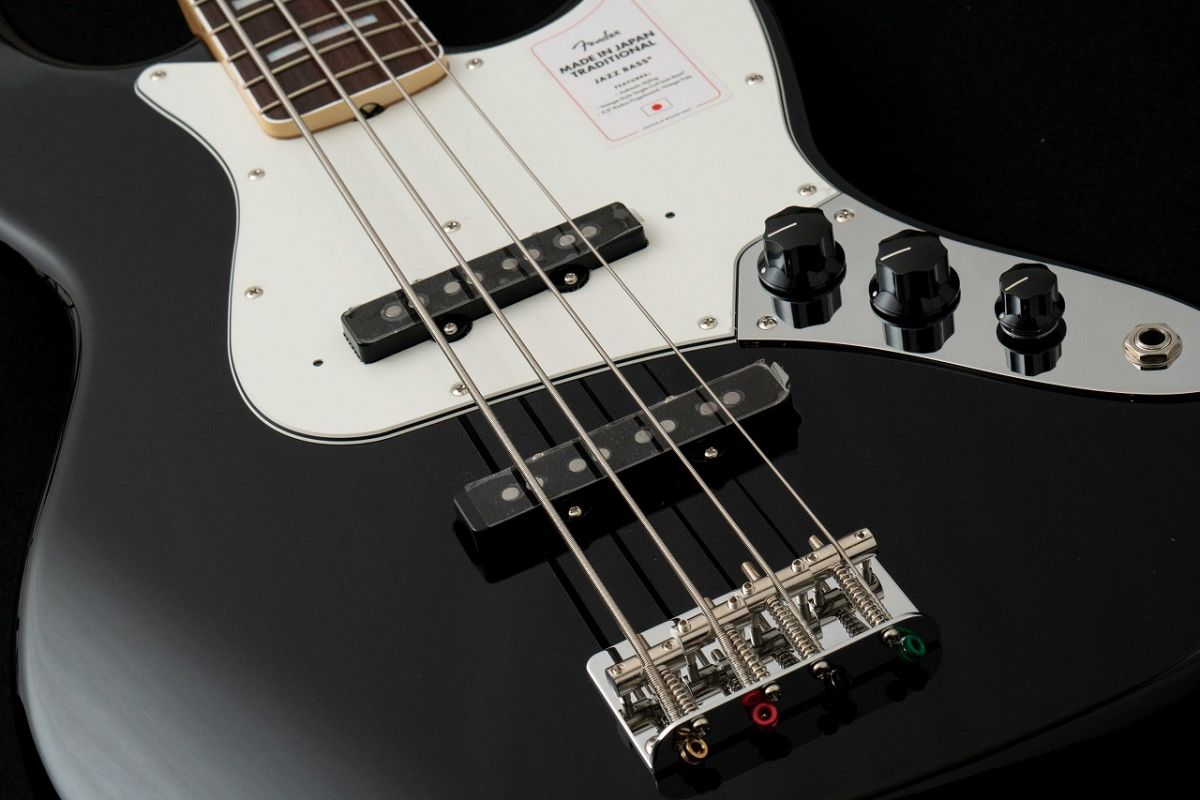 Made in Japan Traditional II Late 60s Jazz Bass Matching