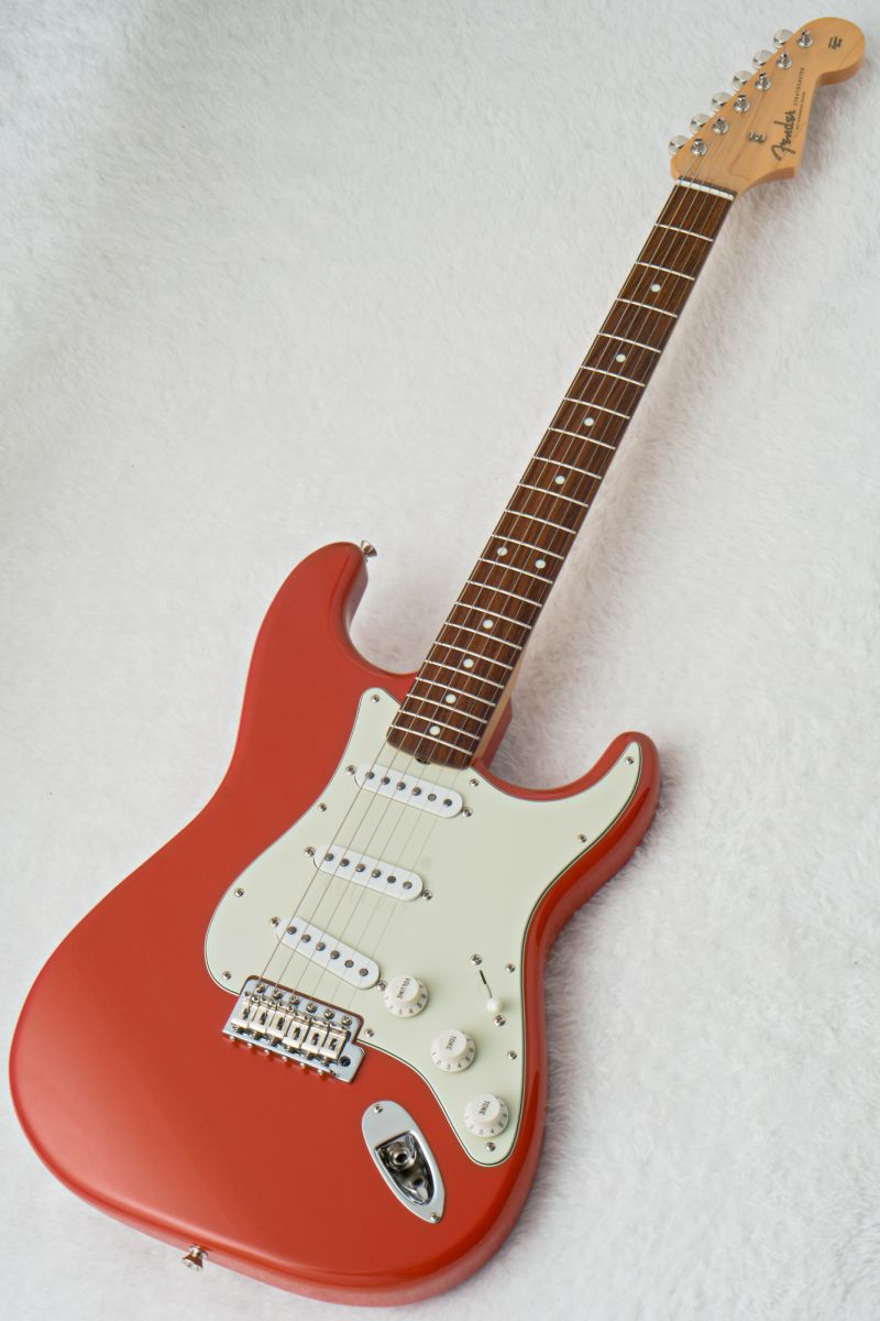 FSR Made in Japan Traditional 60s Stratocaster Fiesta Red