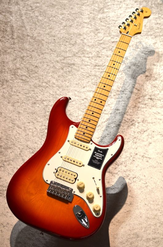 Player II Stratocaster HSS Maple Fingerboard ～Aged Cherry Burst