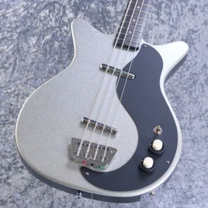 シルバーエレキベース 4弦 エレキベース (シルバー/銀色系)のフリマアイテム一覧