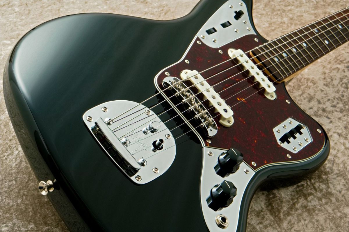 FSR Made in Japan Traditional II 60s Jaguar -Black