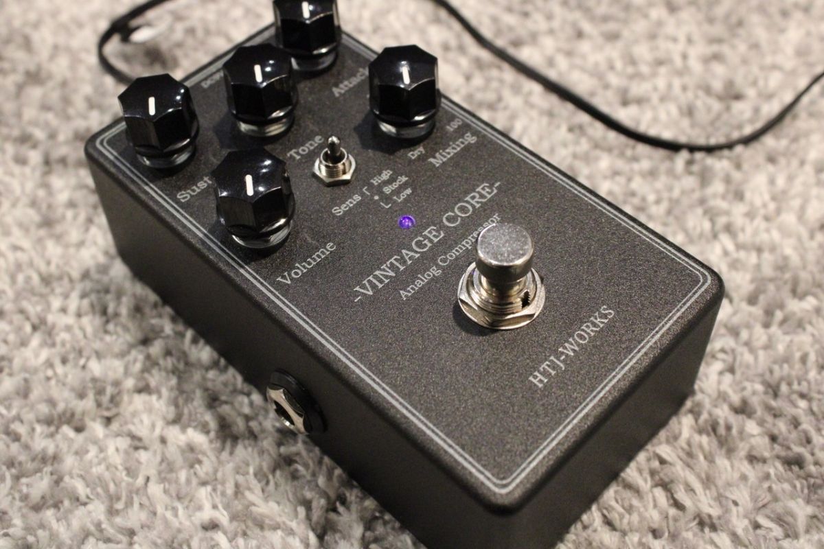 HTJ Works Vintage Core Analog Compressor