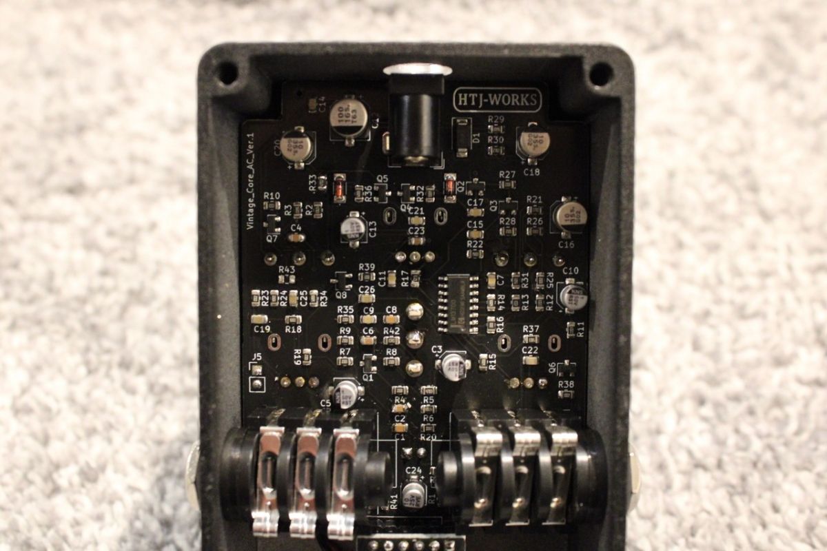 VINTAGE CORE COMPRESSOR -Black- | 【クロサワ楽器店オンライン