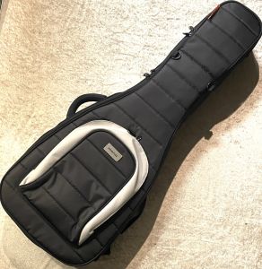 MONO 【エレキギター用】 M80 EG-BLK 【ストラト、テレ、JM、JG、MG、SG、LPタイプ対応!】