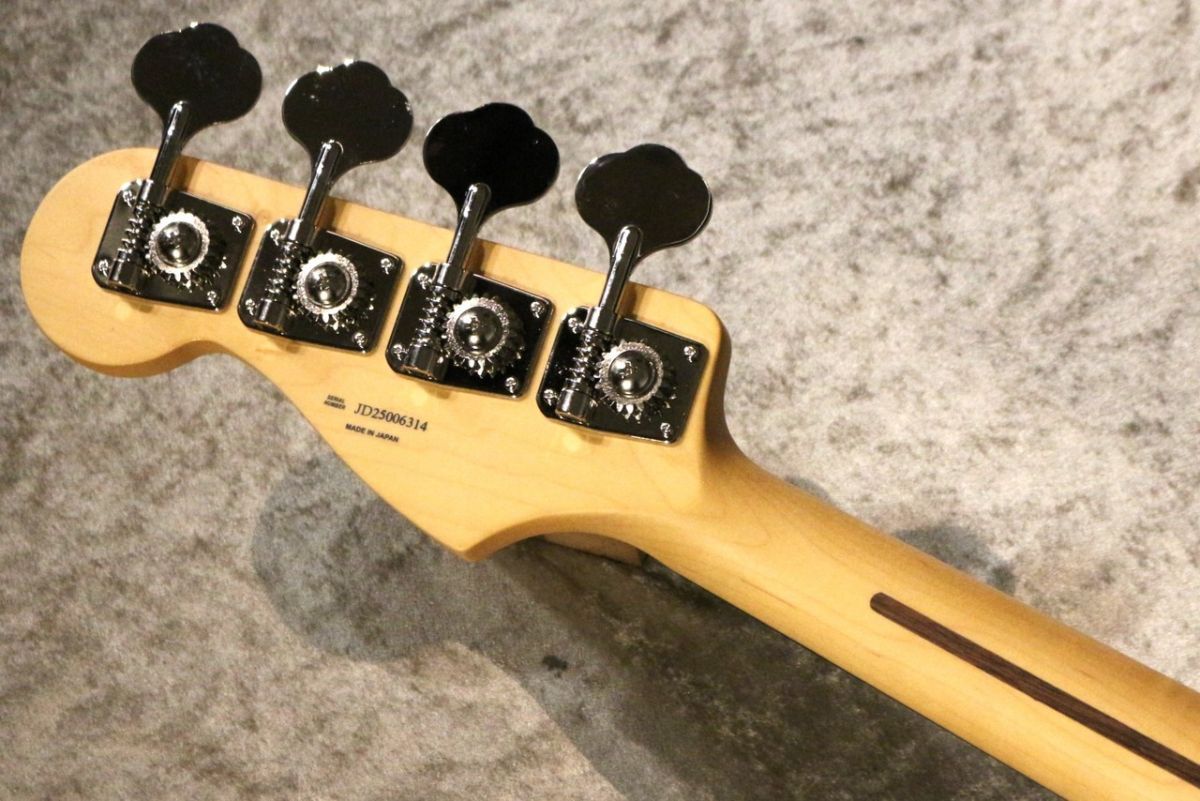 Made in Japan Limited Jazz Bass Raw Ash -3 Color Sunburst