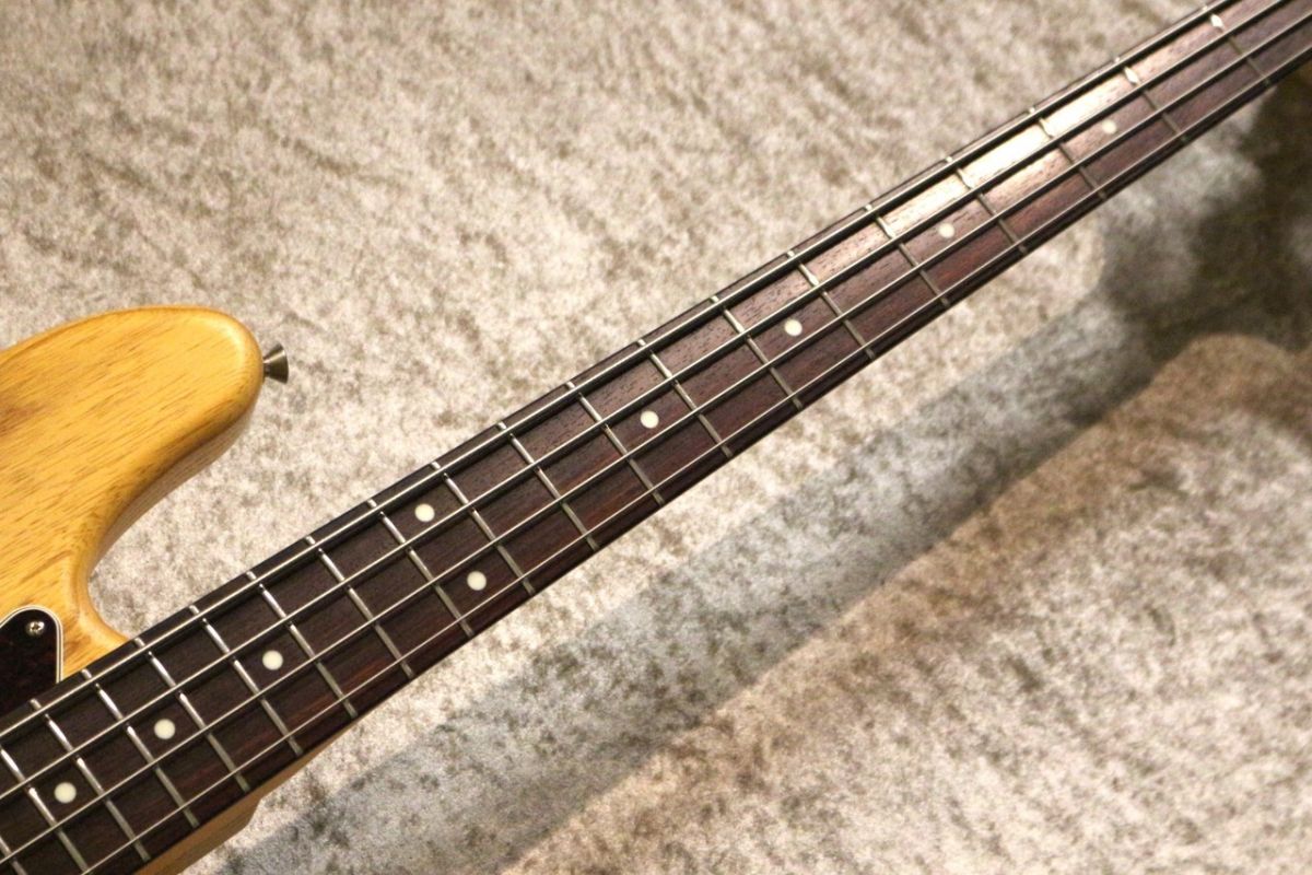 さとたい　　ベースギター XJ-1T 5st Heavy Aged w/Matching Head -Dark Candy Apple Red