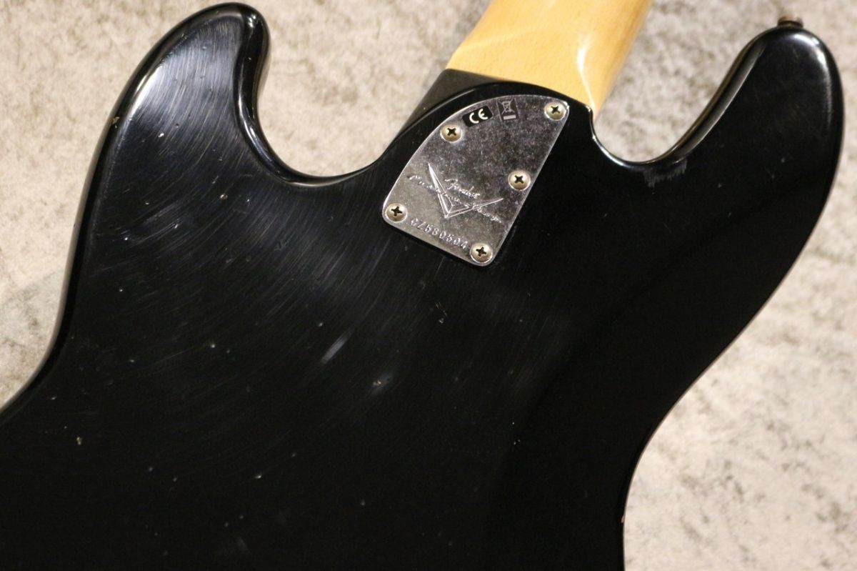 Custom Built Custom Classic Jazz Bass V Journeyman Relic -Black