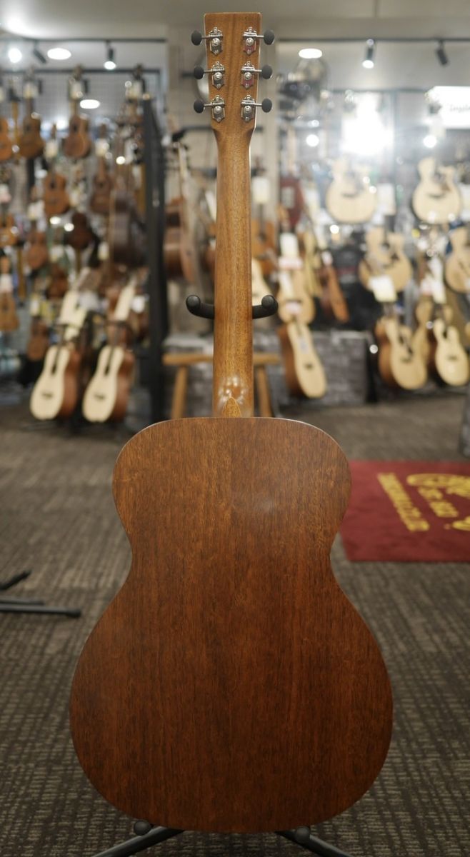 Martin OOO-15M オールマホガニー単板、純正ケース付き。 MARTIN OOO-15M が入荷しました!! 新品 « 浜松の中古楽器の買取