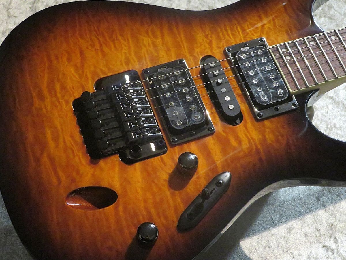 S670QM -Dragon Eye Burst- #241212167 | 【クロサワ楽器店オンライン