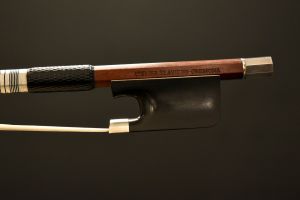 チェロ弓、Slavieroの弦楽器検索結果一覧 | 【クロサワ楽器店
