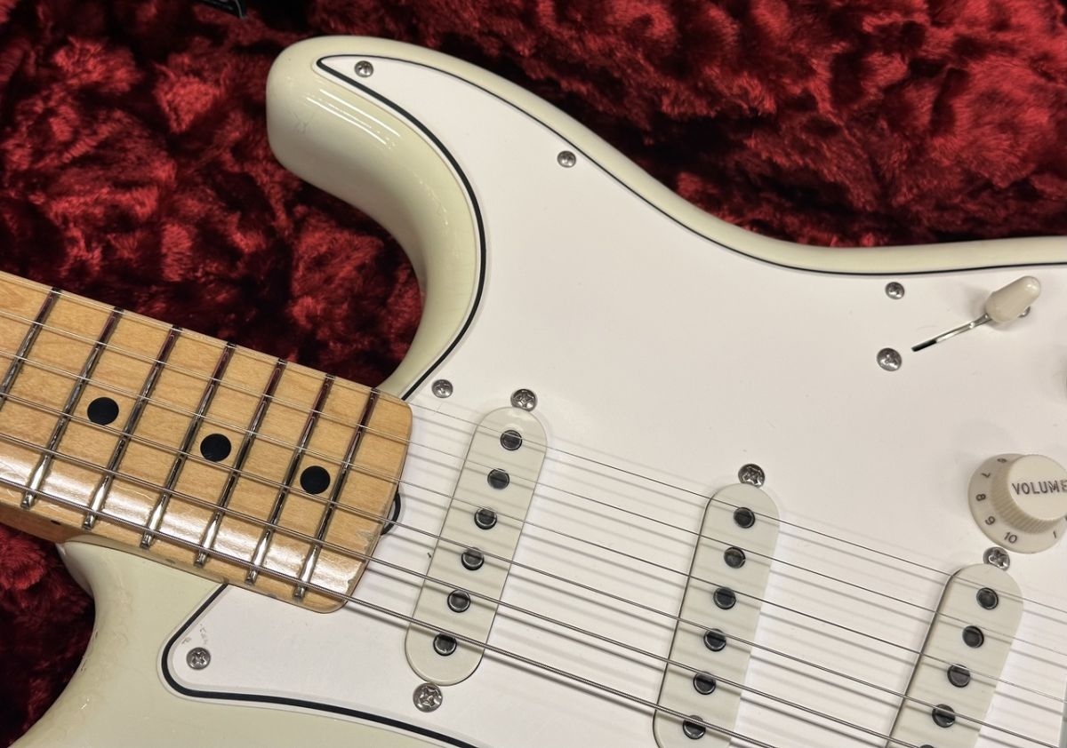 Limited Edition Jimi Hendrix Stratocaster 2019年製【3.50kg