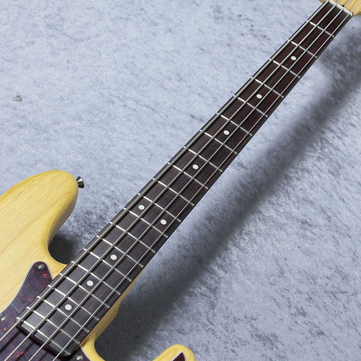Fender Jazz Bass ナチュラル　純正ケース付き Fender Jazz Bass ナチュラル 純正ケース付き Fender American