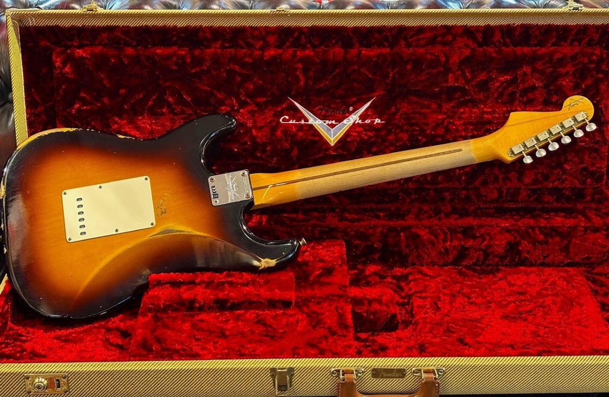ストラトキャスター サンバースト　レリック 1957 Stratocaster Relic -Wide Black 2 Color Sunburst- 2021年