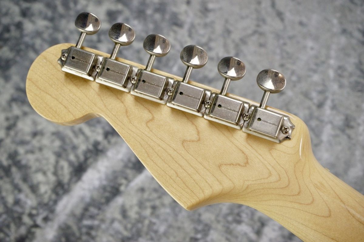 New American Vintage '59 Stratocaster 2Tone Sunburst