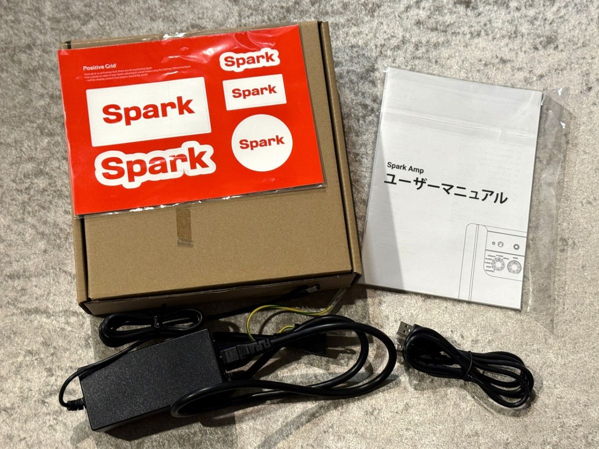 Positive Grid Spark40 ホワイト 付属品全てあります 【公式通販】