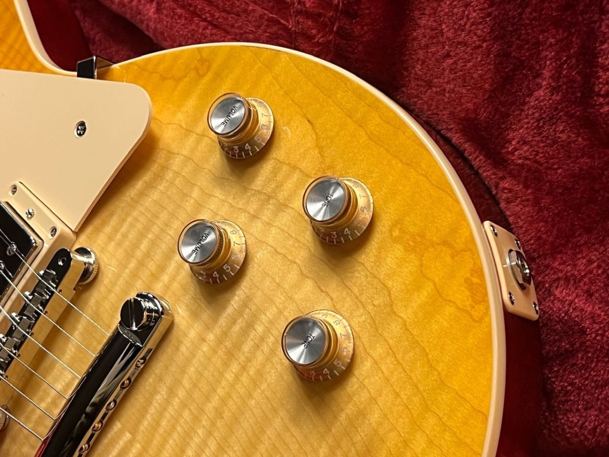 Les Paul Standard '60s AAA Figured Top Sweet Water Lemon Burst