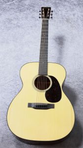 超美品　Martin 000-18 standard　2019年製 Amazon | Martin アコースティックギター Standard Series 000-18