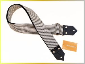 SpieNote ES-CD50H “Hickoly” 【カラー：オフホワイト】《ギターストラップ》《新品》【町田店】