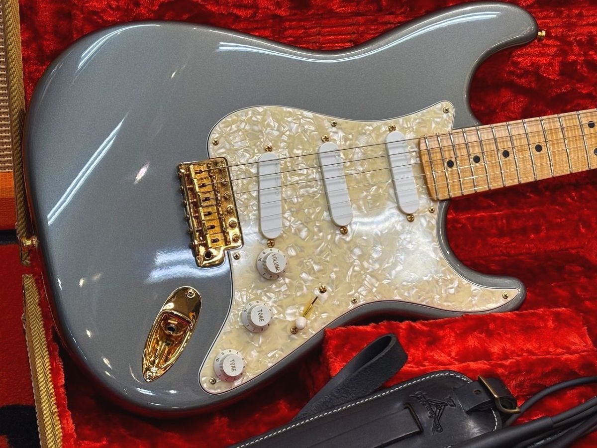 MBS Eric Clapton Stratocaster by J.W.Black / Pewter