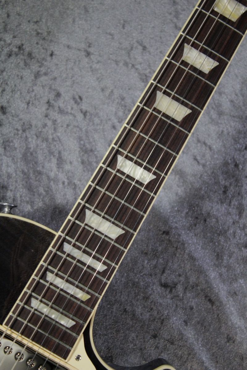 Les Paul Standard 50s Figured Top -Translucent Black