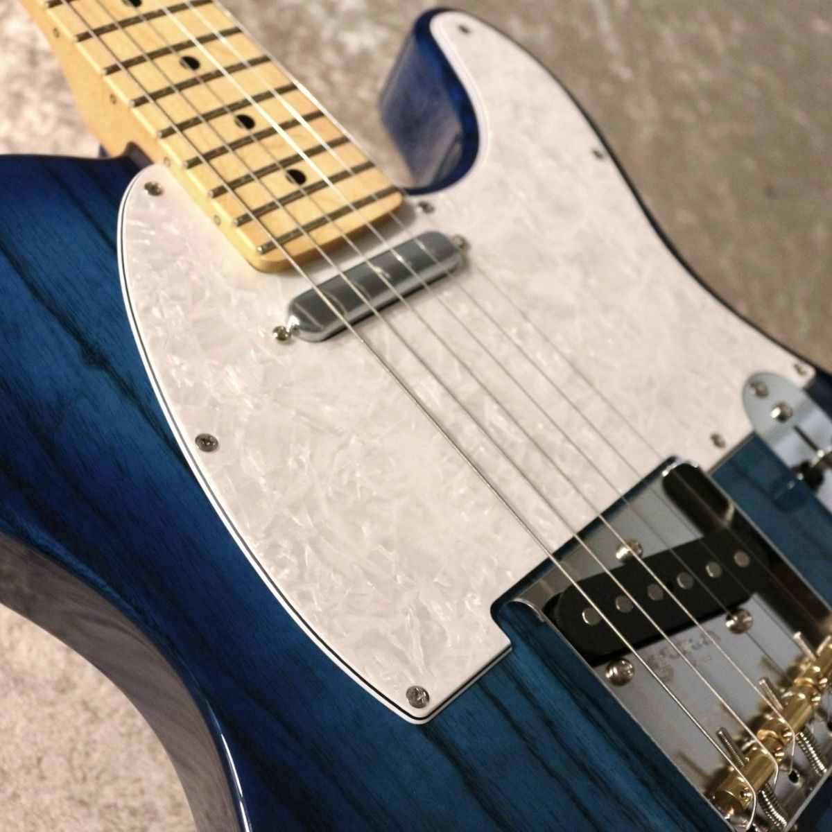 タブナイフィルム（藍/カミュ） FUJIGEN Neo Classic NTE10MAH - See-Thru Blue Burst | Red