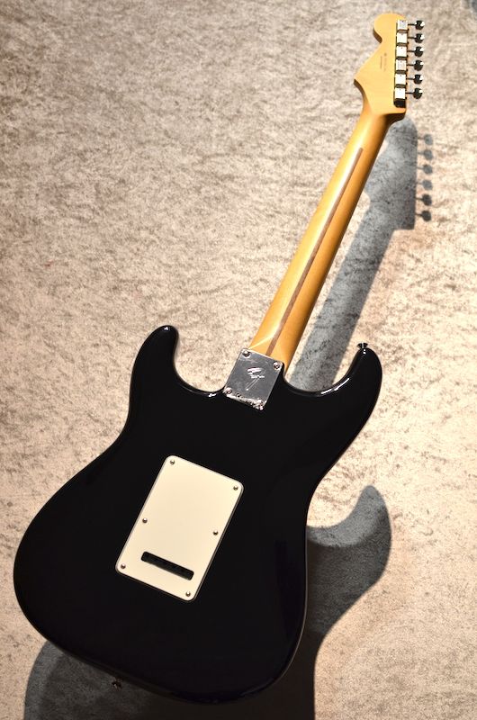 Fender Player 黒 Fender Player Startcaster HSS - Black | Red Guitars Online Store