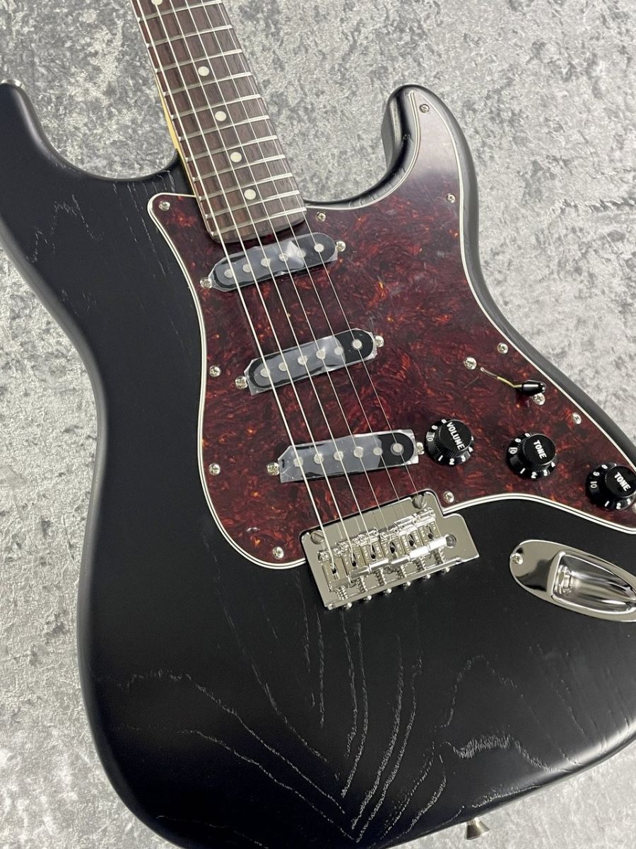 Made in Japan Limited Stratocaster RAW Ash -Black- | 【クロサワ