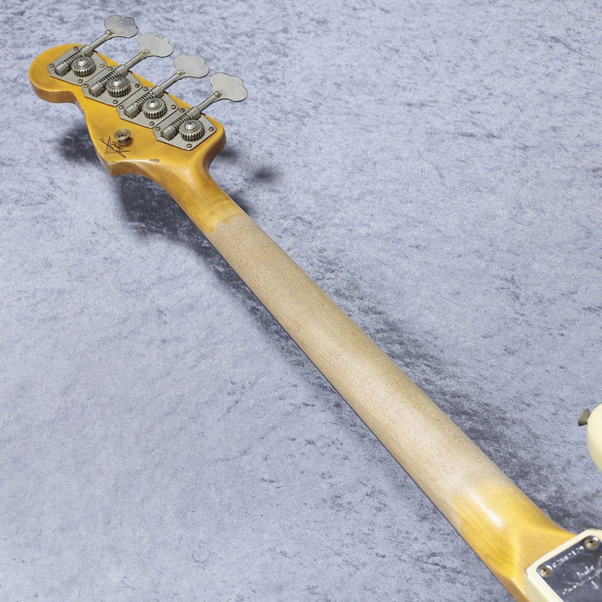 1961 Jazz Bass Heavy Relic - Vintage White - | 【クロサワ楽器店