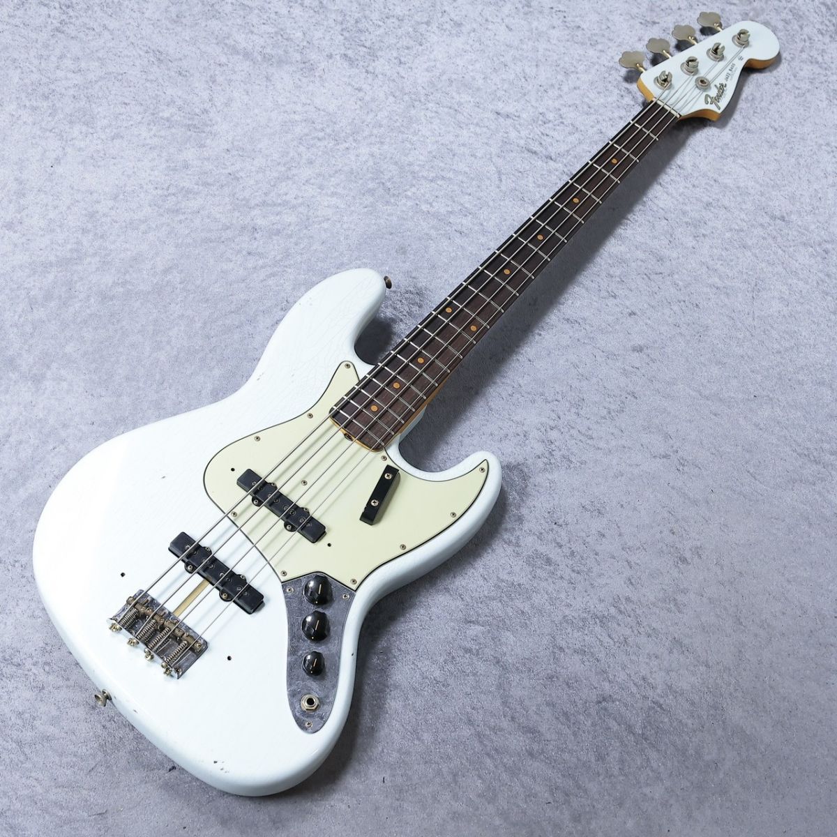 1963 Jazz Bass Journeyman Relic -Faded Sonic Blue