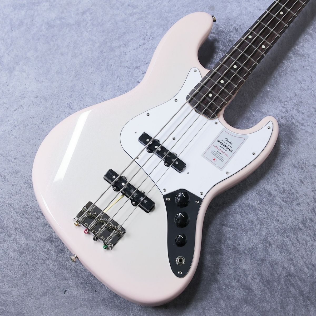 Made in Japan Traditional 2025 Collection '60s Jazz Bass
