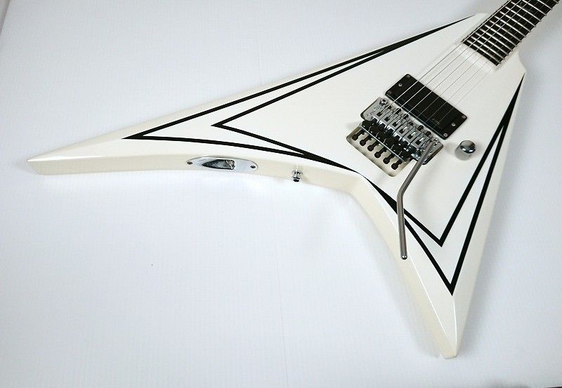 E-ALEXI SCYTHE | 【クロサワ楽器店オンラインショップ】いい楽器との