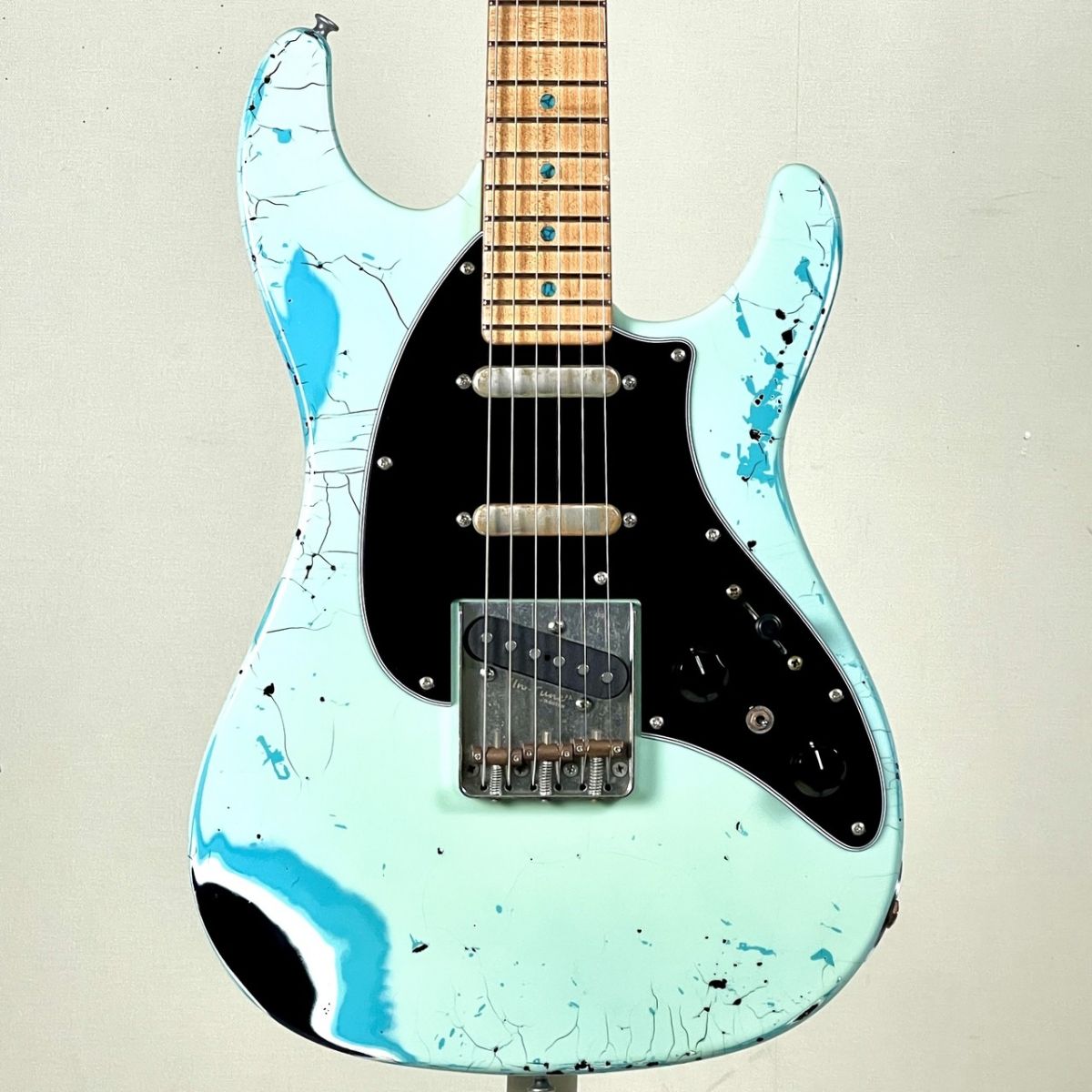 アート・デザイン・音楽 The Allure of TURQUOISE SECOND EDITION アート・デザイン・音楽 The Allure of TURQUOISE SECOND