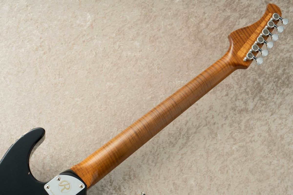 Seeker S 24F SSH Heavy Aged w/Master Grade Roasted Flame Maple