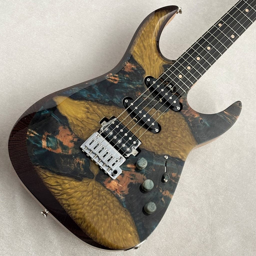 【メンテ済】MODエレキギター ブラスブロックストラトタイプ虎杢Ibanez メンテ済】MODエレキギター ブラスブロックストラトタイプ虎杢