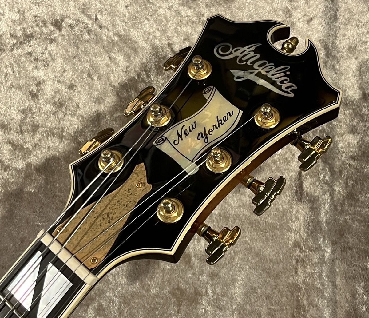 Angelica New Yorker Sunburst | 【クロサワ楽器店オンライン